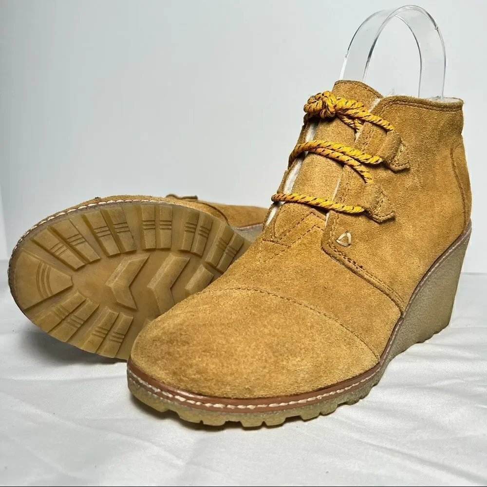 TOMS Desert Wedge Shearling Suede Heels in Wheat Tan‎ Womens 7.5